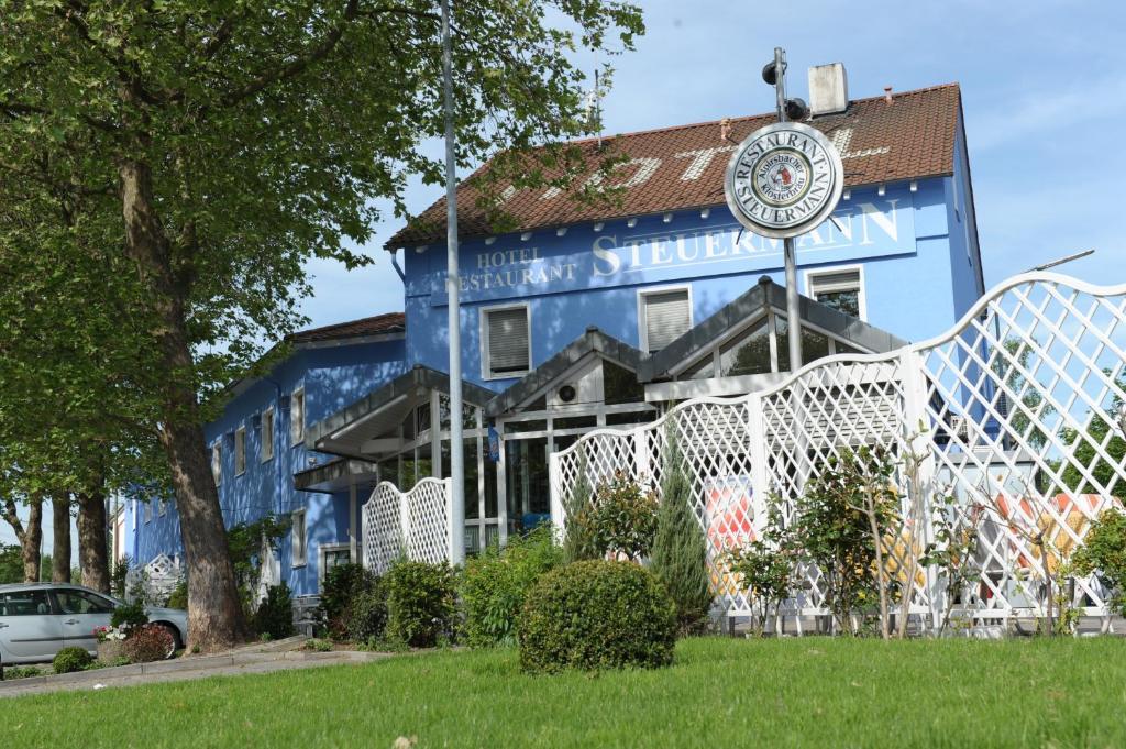 Hotel-Restaurant Steuermann Karlsruhe Exterior photo